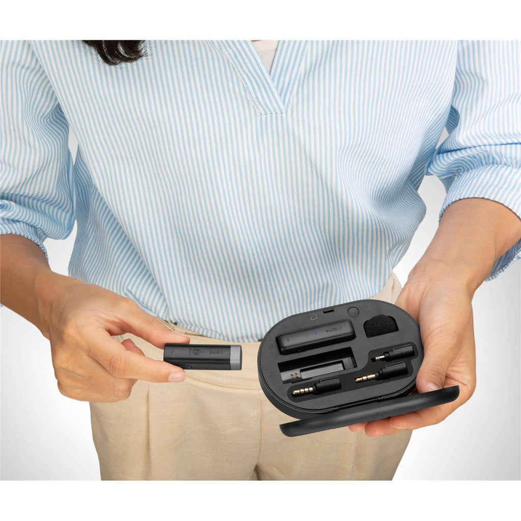 Digital True-Wireless Microphone System with Built-in Mic Z475207