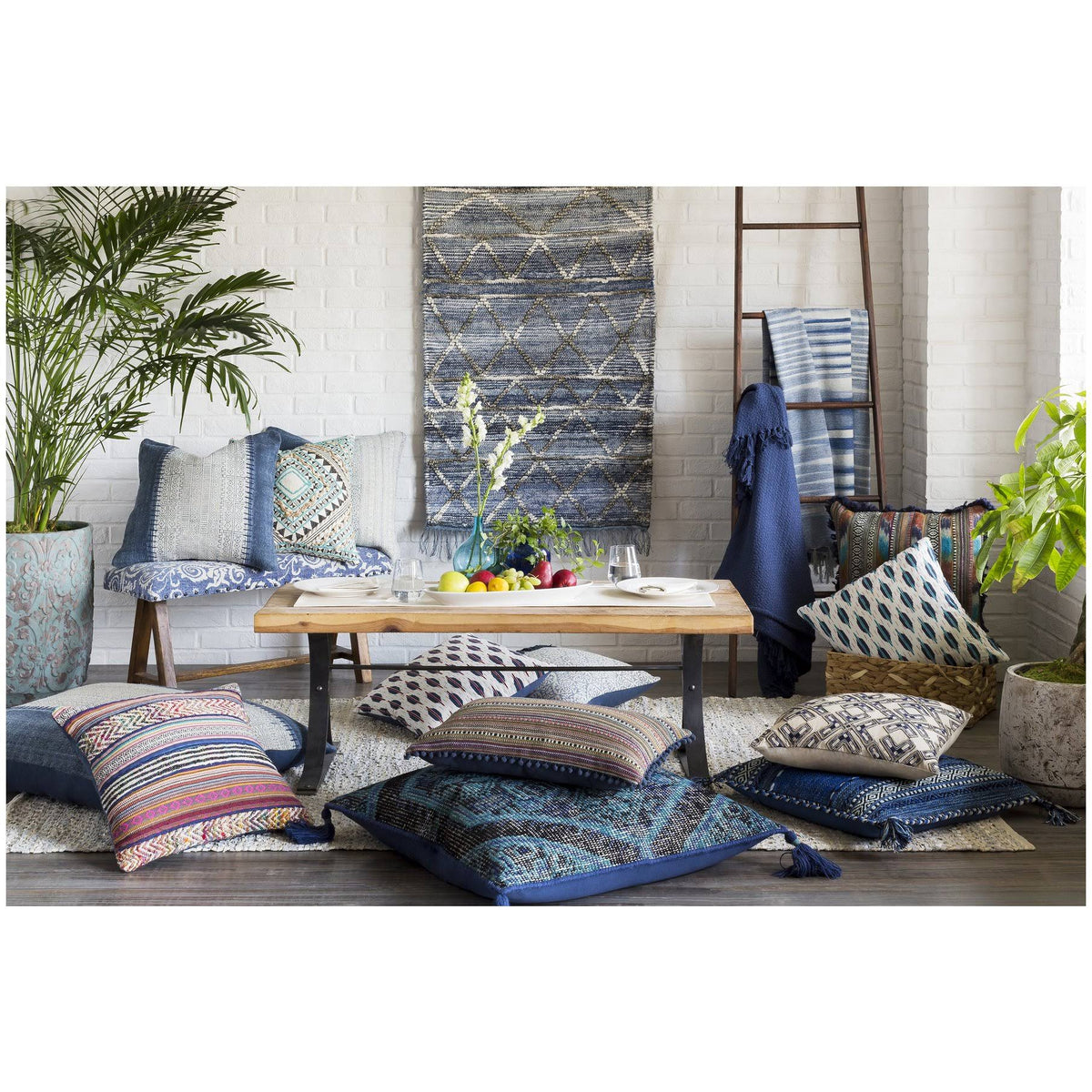 Wall Hanging U22143