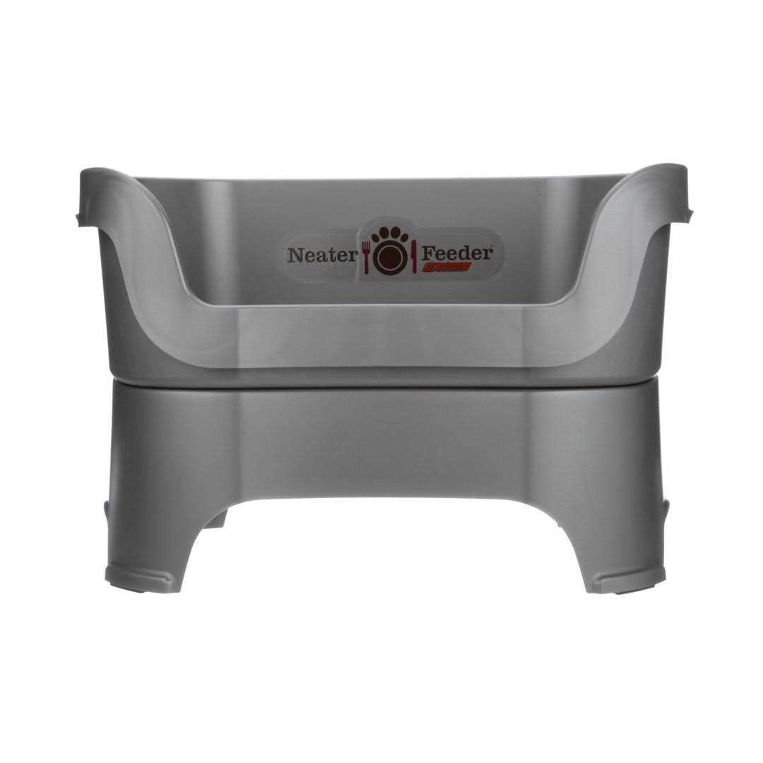 Dog Feeder B804748