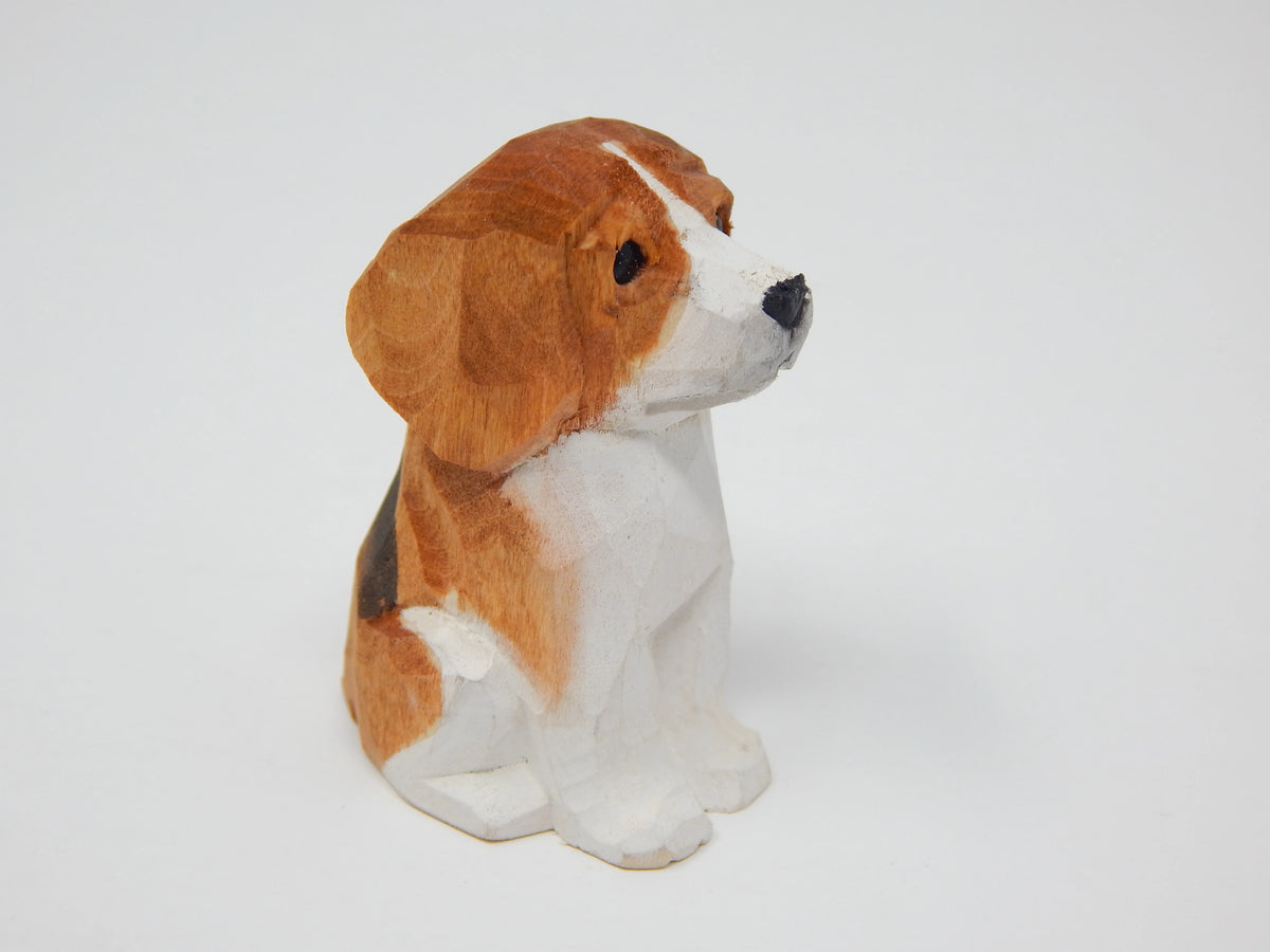 Beagle Dog Puppy Figurine Wooden Carving J808248