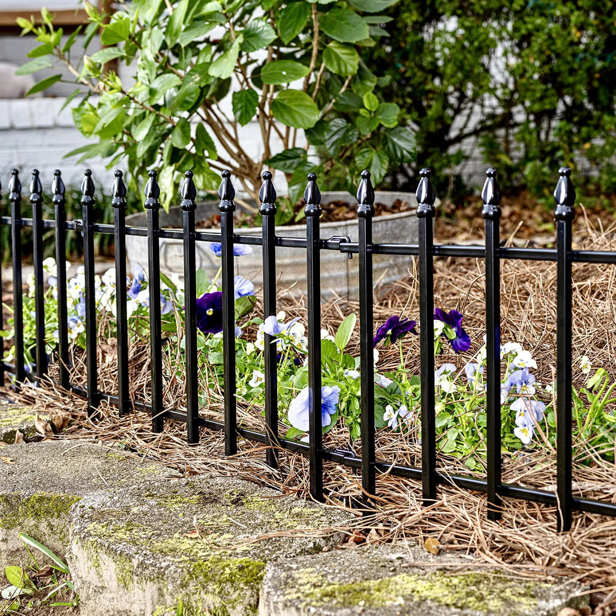 Black Powder Coated Steel Garden Border G660562