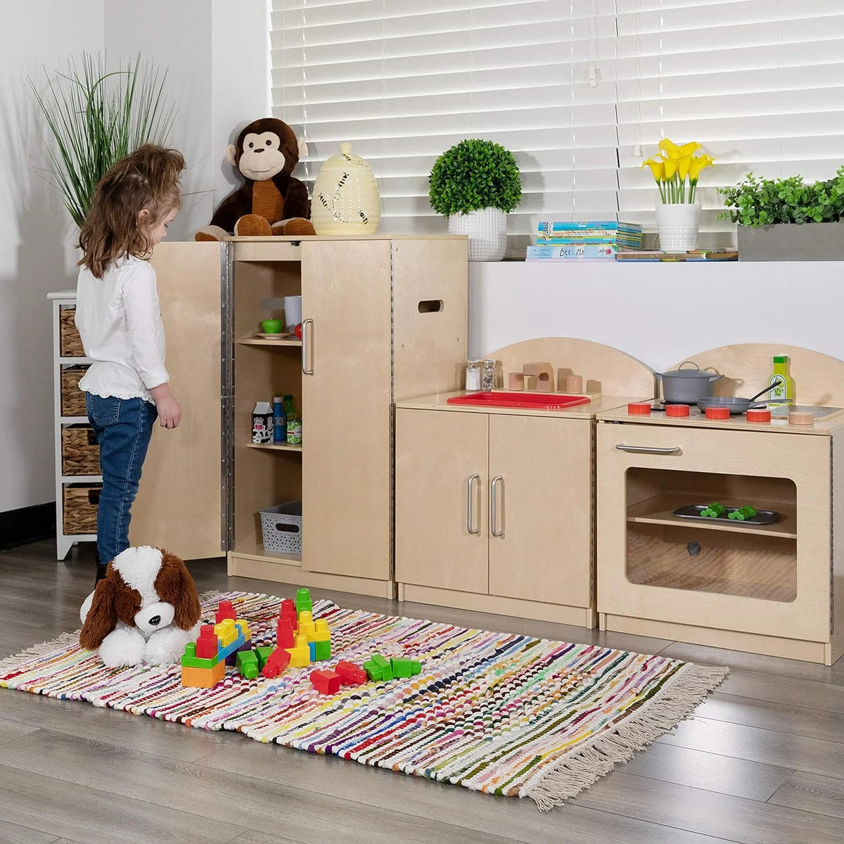 White Computer Desk with Monitor Platform and Storage Shelf W134226