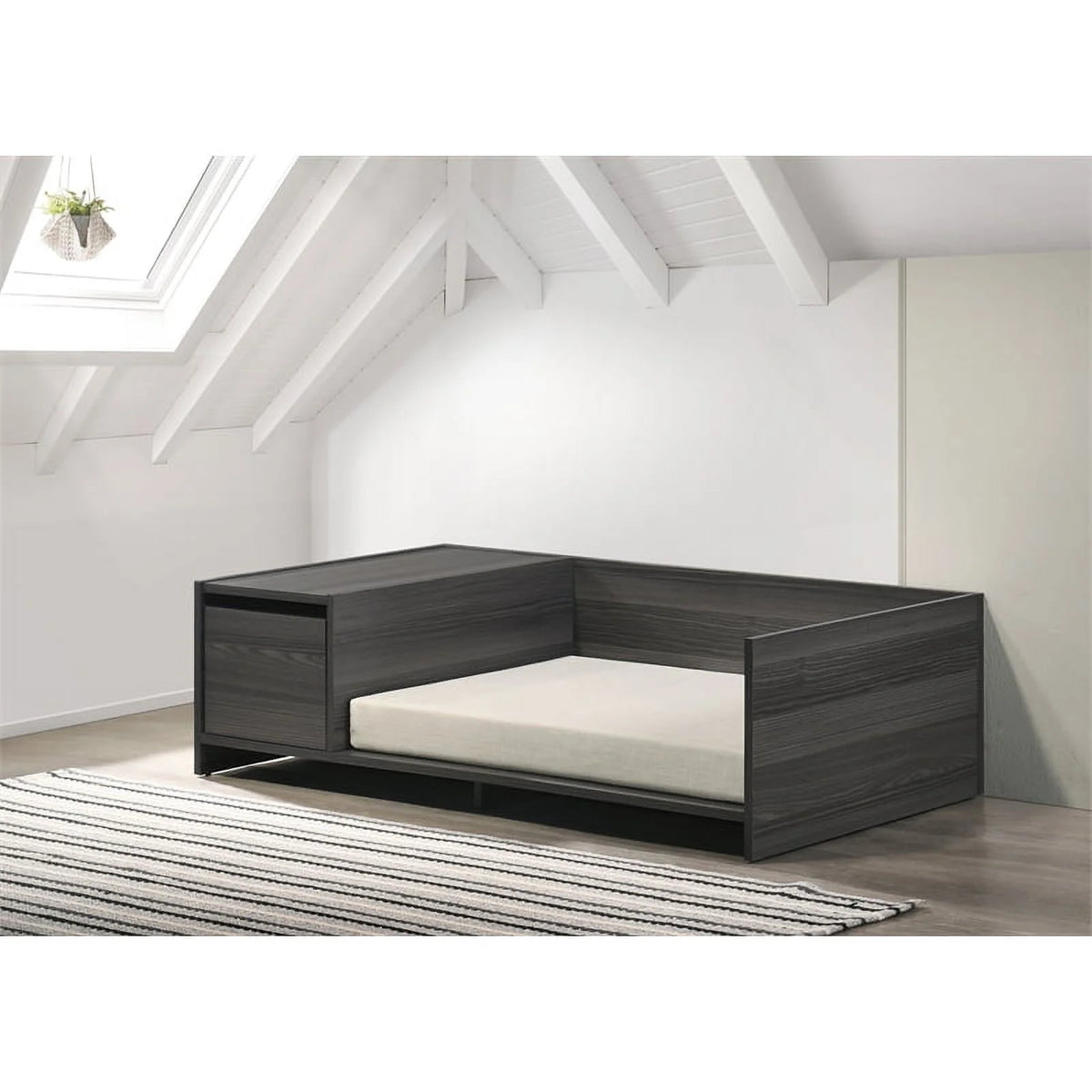 Dark Gray Off White Pet Bed with Cushion M96512