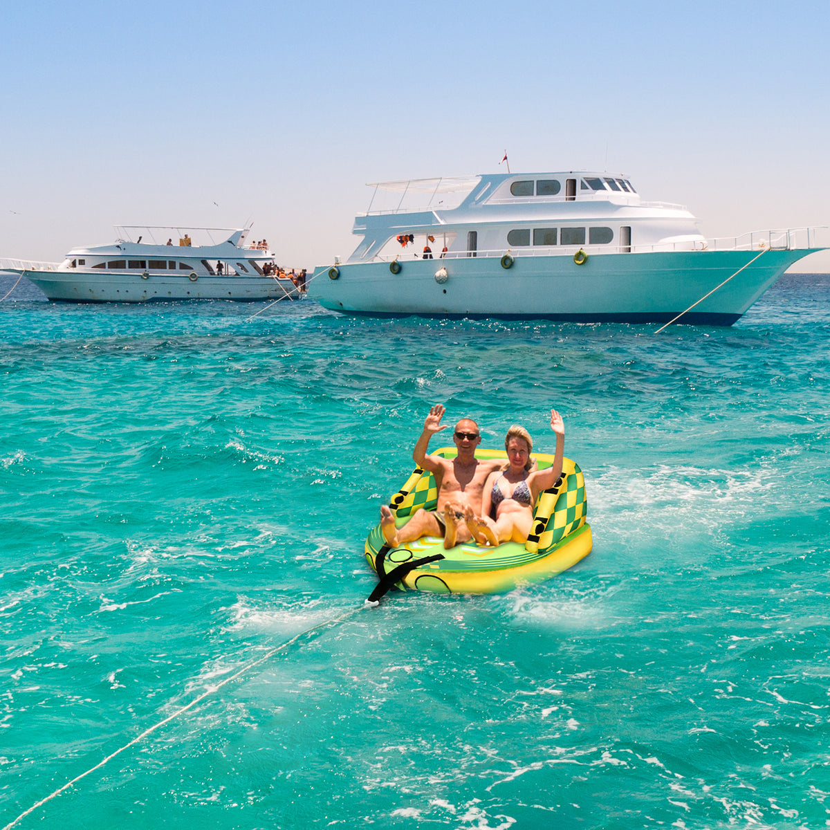 Green Inflatable Towable Tube with Foam Seats & Handles Y664812