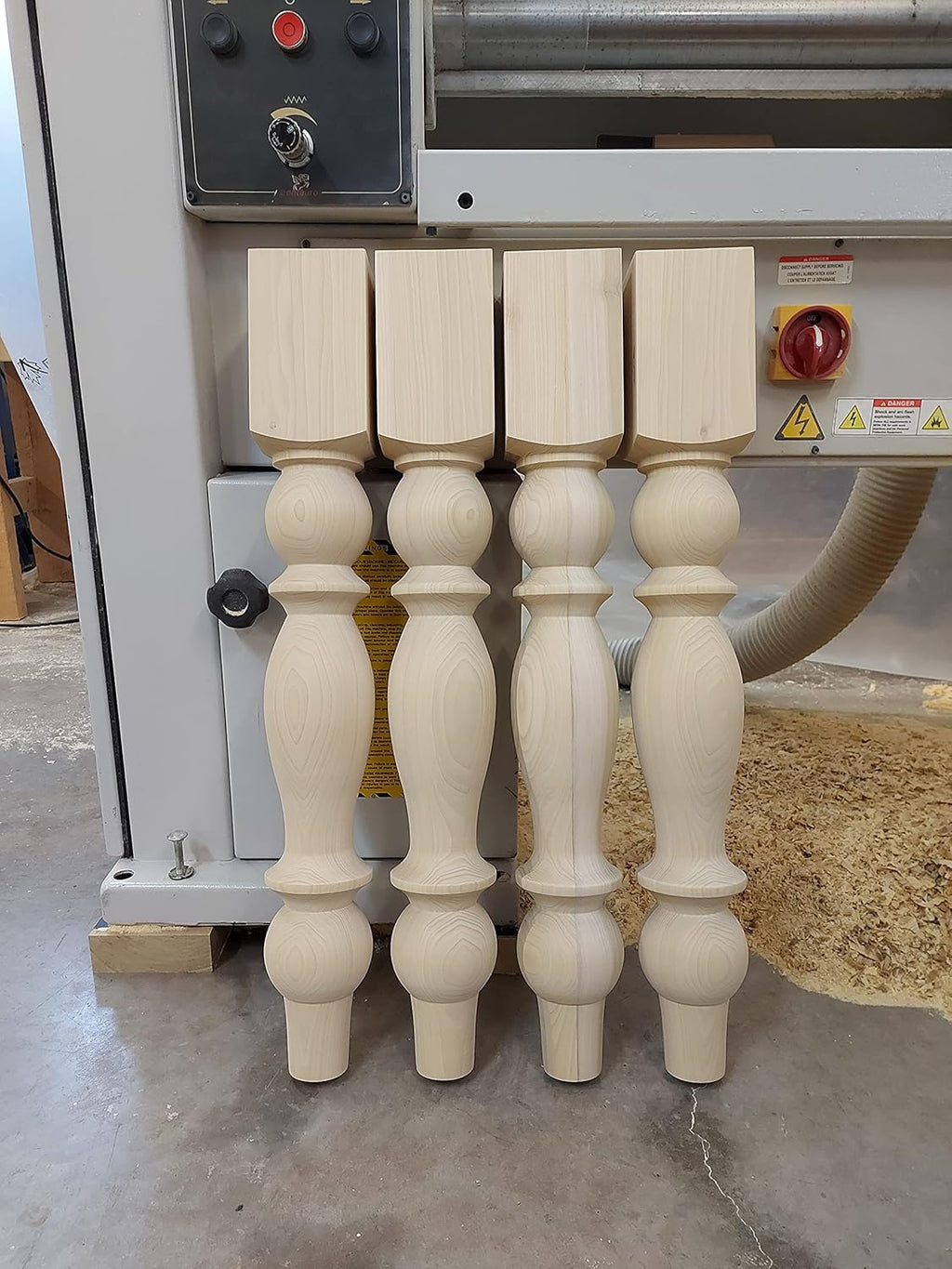 Set of 4 Turned Wood Table Legs X73505