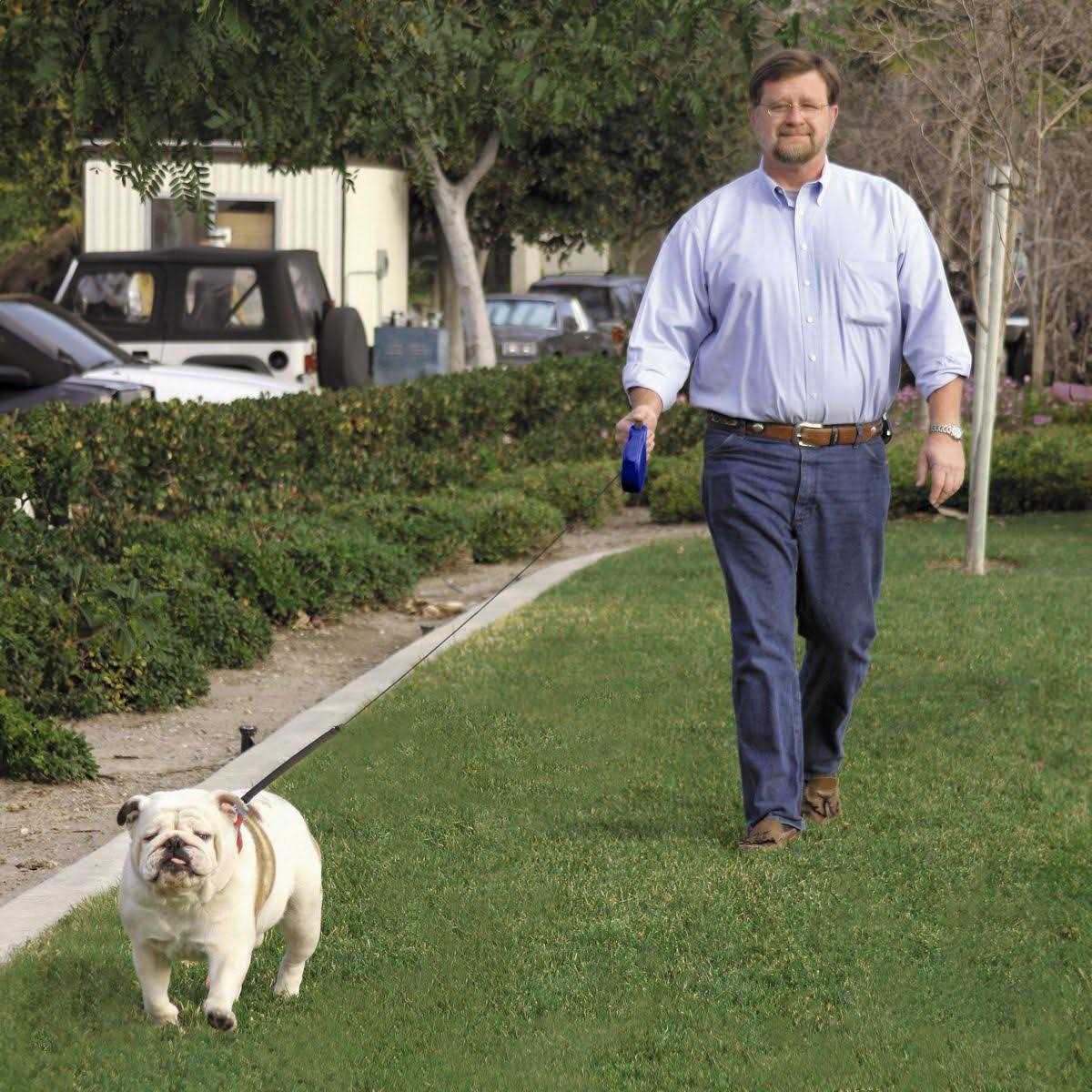 24 ft. Retractable Dog Leash E87258