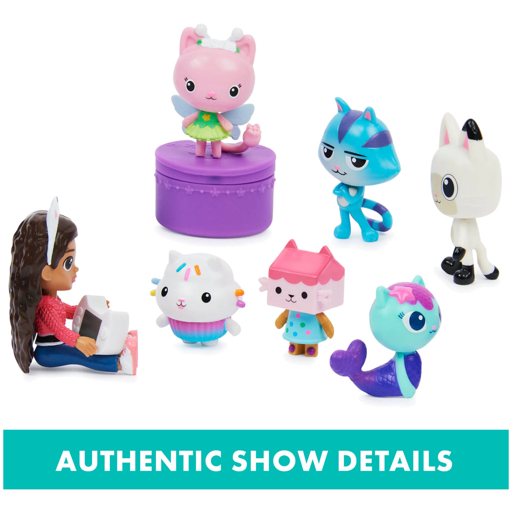 Deluxe Gift Set with 7 Toy Doll Figures U992471
