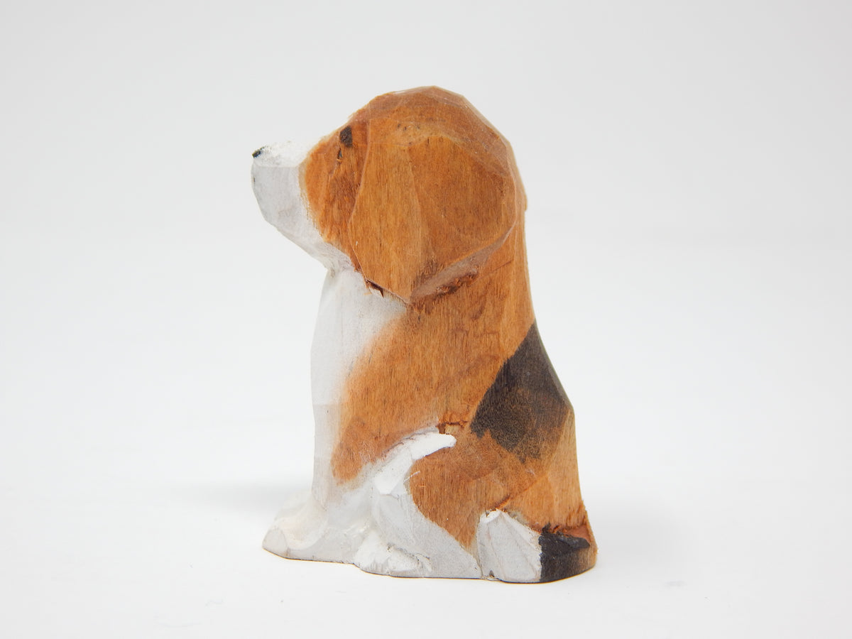 Beagle Dog Puppy Figurine Wooden Carving J808248
