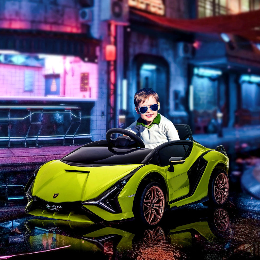 Green 12 V Electric Ride-On Car with Parent Remote Control T87856