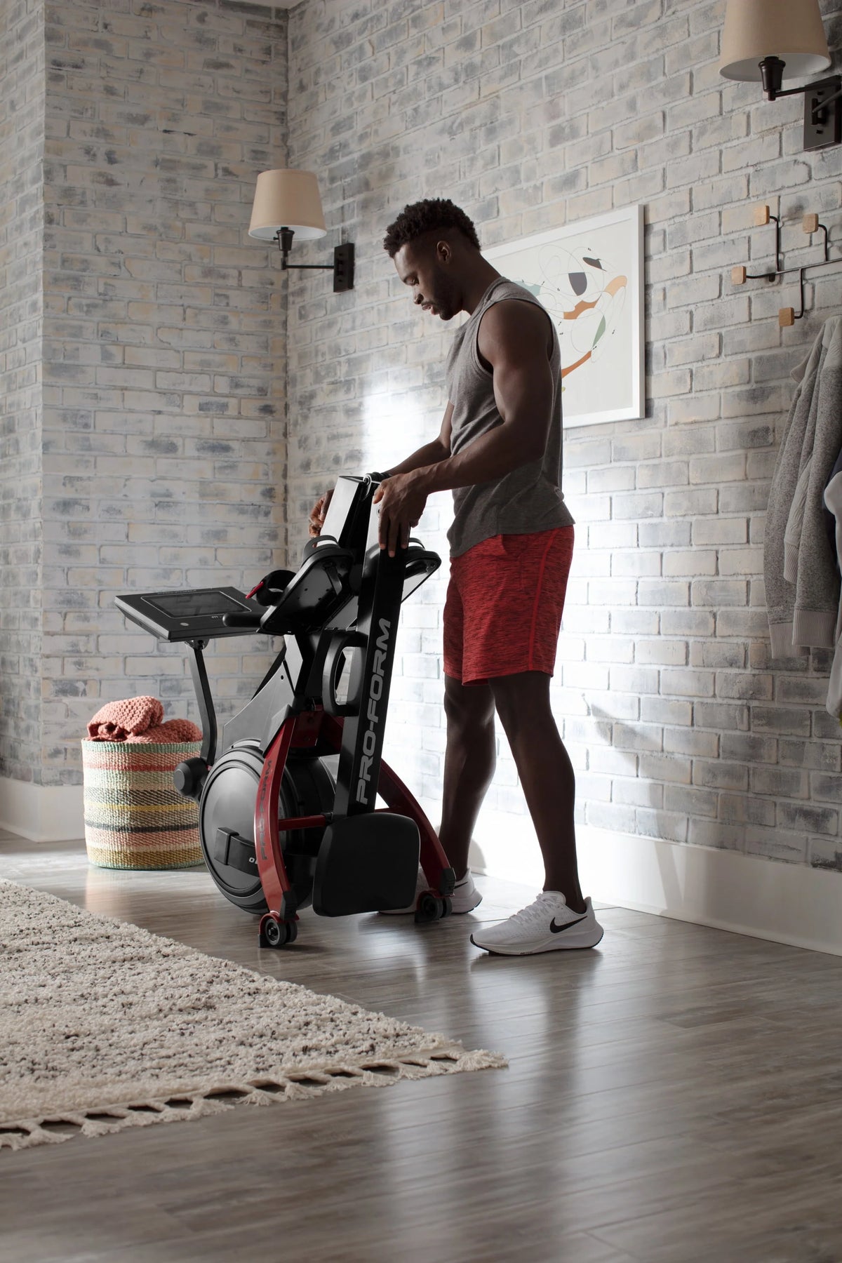 Rower with 10” Touchscreen R4321